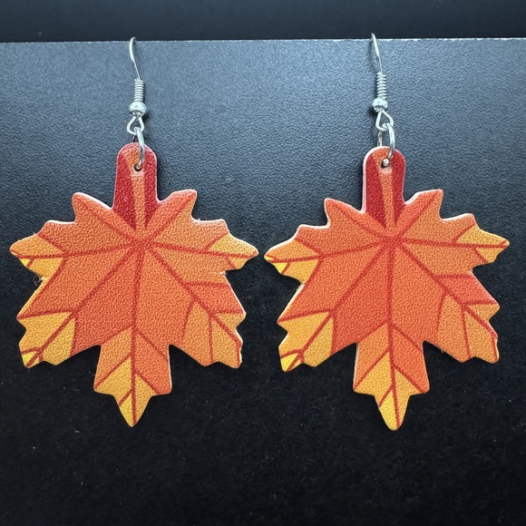 Jewelry - 3/$25 Fall Leaf Shaped Dangle Drop Earrings
